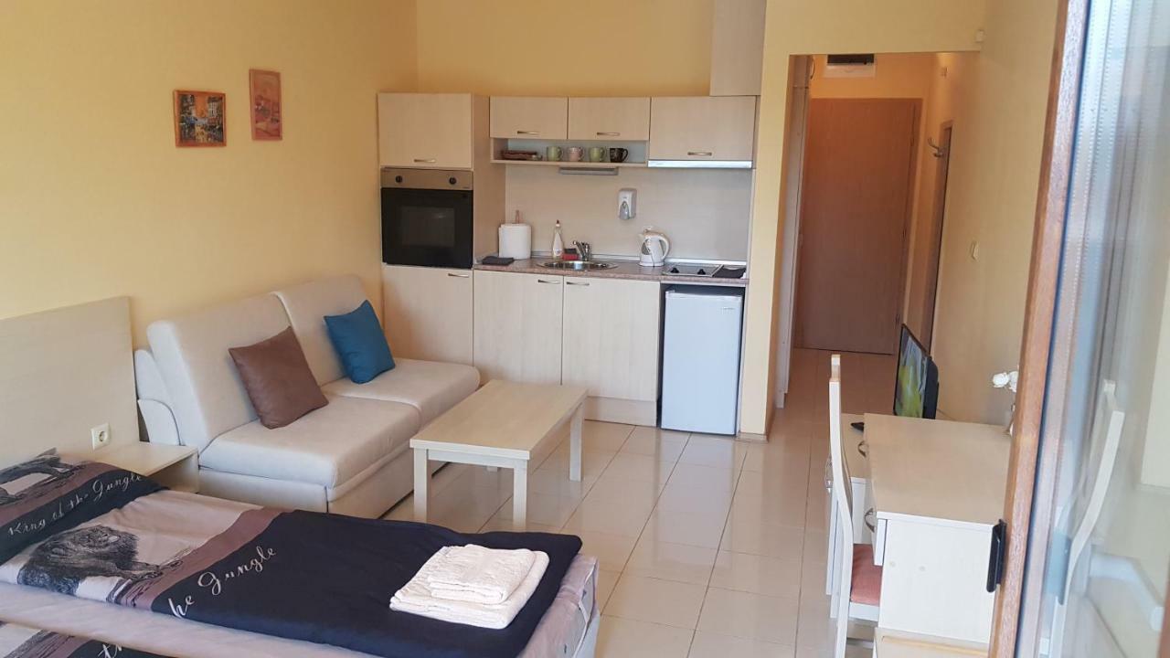 Harmony Hills Kolevi Apartments Rogachevo Exterior foto