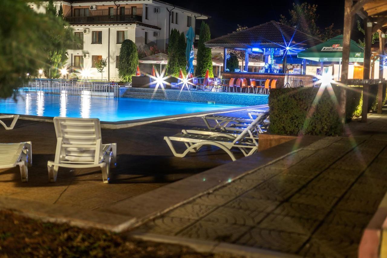 Harmony Hills Kolevi Apartments Rogachevo Exterior foto